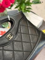 CHANEL 31 BAG NANO SIZE :20*17*3 CM - Image 4
