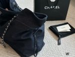 CHANEL TOTE,  SIZE: 42 X 35cm - Image 4