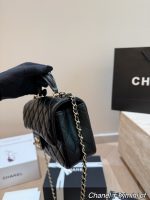 CHANEL MINI CF HANDLE,  SIZE : 20x13x9cm - Image 4