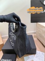 CHANEL BEACH  BAG,  SIZE: 40*35 - Image 5
