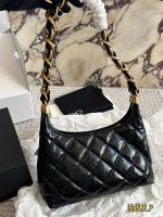 CHANEL 24A HOBO BAG,SIZE : 26 X 17cm - Image 5