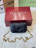 Gucci marmont  mini size : 22  x  12cm - Image 6