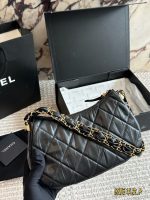 CHANEL 23K HOBO BAG SIZE: 23 CM - Image 9