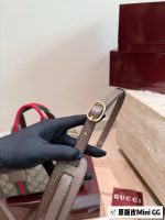 GUCCI  TENDER  mini  size: 20 cm - Image 7