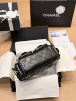 CHANEL 26C HOBO BAG SIZE : 25 X 18cm - Image 8