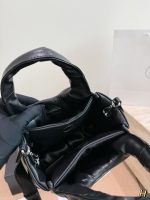 PRADA BAG SIZE :  20 X 15cm - Image 4