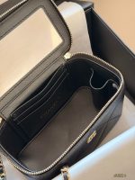 CHANEL VANITY , size：18*10cm - Image 7