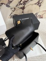 CHANEL 26C BAG SIZE  ：22 X  15cm - Image 8