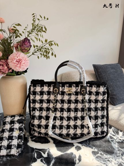Chanel 25N BAG , SIZE : 26CM