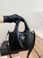 PRADA BAG SIZE :  20 X 15cm