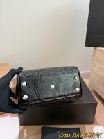 CHANEL 25A BAG,  SIZE: 30cm - Image 9