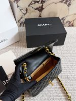 CHANEL 24P BAG SIZE : 20 CM - Image 10