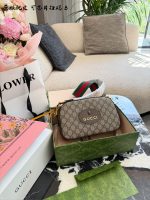 Gucci camera bag