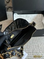CHANEL 23K HOBO BAG SIZE: 23 CM - Image 11