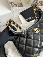 CHANEL 24A HOBO BAG,SIZE : 26 X 17cm - Image 3