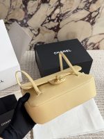 CHANEL 26C BAG SIZE : 22 X 15cm - Image 4