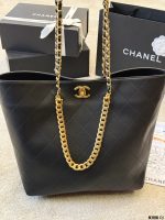 CHANEL TOTE  30 CM - Image 2