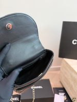 CHANEL 25C BAG SIZE :  14×16×6.5 CM - Image 4