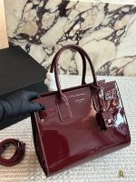YSL SDJ BAG  SIZE : 26 X 22cm