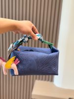 HERMES BAG  SIZE : 19CM