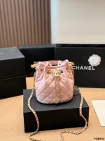 chanel 25 bag size : 17 X 18cm - Image 5