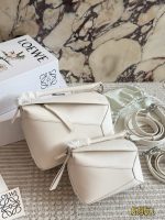 LOEWE PUZZLE BAG  SIZE : 18*11cm,  24*15cm