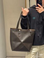 LOEWE Puzzle Fold SIZE :  25.5×14.5×31.5cm