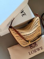 Loewe Hammock Hobo size：17 X 27X16cm - Image 3
