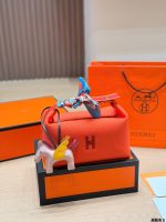 HERMES BAG SIZE : 24CM