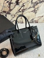 YSL SDJ BAG  SIZE : 26 X 22cm