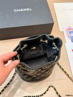 chanel 25 bag size : 17 X 18cm - Image 7