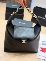 CHANEL 25K BAG SIZE : 40 35cm , 35 30cm - Image 5