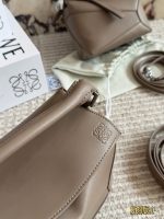 LOEWE PUZZLE BAG  SIZE : 18*11cm,  24*15cm - Image 5