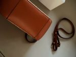 Loewe Hammock Hobo size：17 X 27X16cm - Image 7