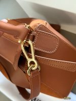 LOEWE PUZZLE  BAG SIZE :  24CM ,  18*11cm - Image 7