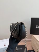 CHANEL 25C BAG SIZE :  14×16×6.5 CM - Image 6
