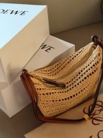 Loewe Hammock Hobo size：17 X 27X16cm - Image 10
