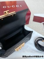 Gucci padlock handle size : 20 X 13 cm - Image 9