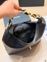 CHANEL 25K BAG SIZE : 40 35cm , 35 30cm - Image 10