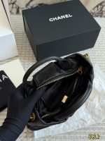 CHANEL 25K BAG SIZE : 23CM - Image 8
