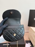CHANEL 25C BAG SIZE :  14×16×6.5 CM - Image 8