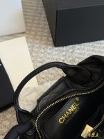 CHANEL 25K BAG SIZE : 23CM - Image 9