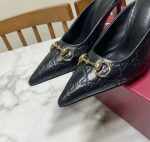 Gucci shoes size : 35 - 42 - Image 3