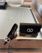 VALENTINO  shoes size : 35 - 42 - Image 3