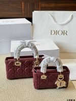 DIOR LADY DIOR JOY  SIZE : 17CM / 22cm - Image 6