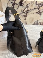 DIOR VOYAGE size: 21 20cm/29 24cm - Image 4