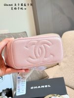 CHANEL VANITY SIZE : 19 CM - Image 9