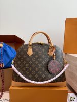 LOUIS VUITTON lv ALMA PM SIZE : 35.27cm - Image 2