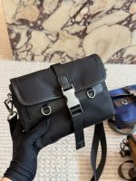 PRADA BAG SIZE : 20 X 14cm - Image 3