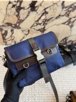 PRADA BAG SIZE : 20 X 14cm - Image 4